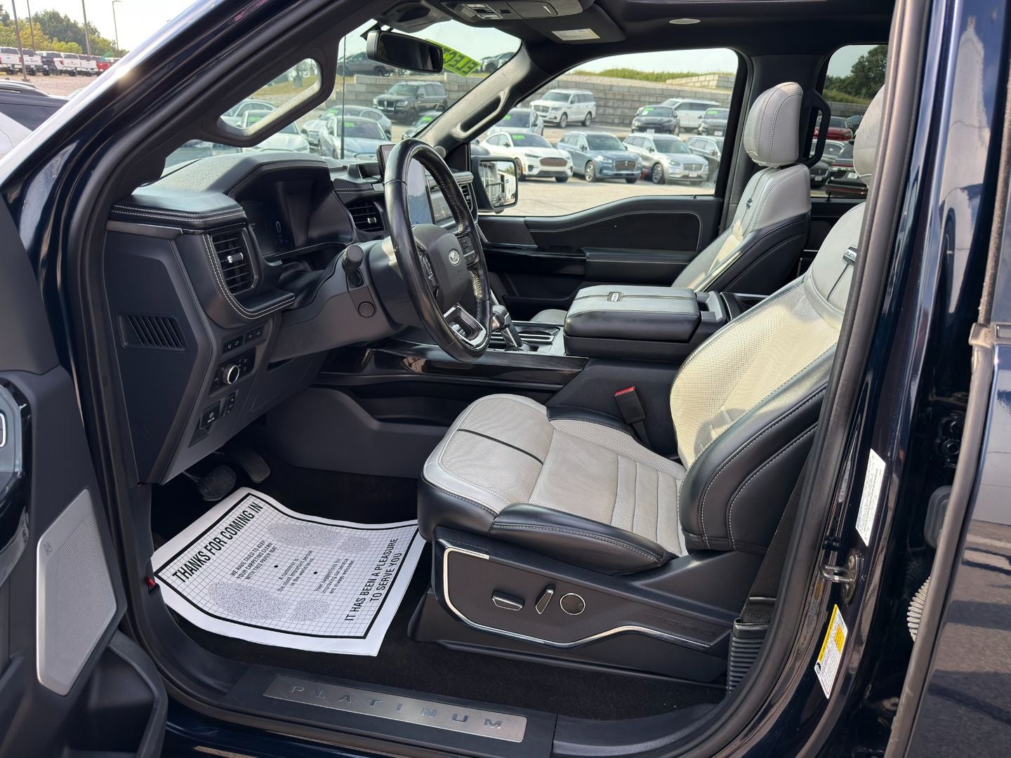 2023 Ford F-150 Lightning Platinum