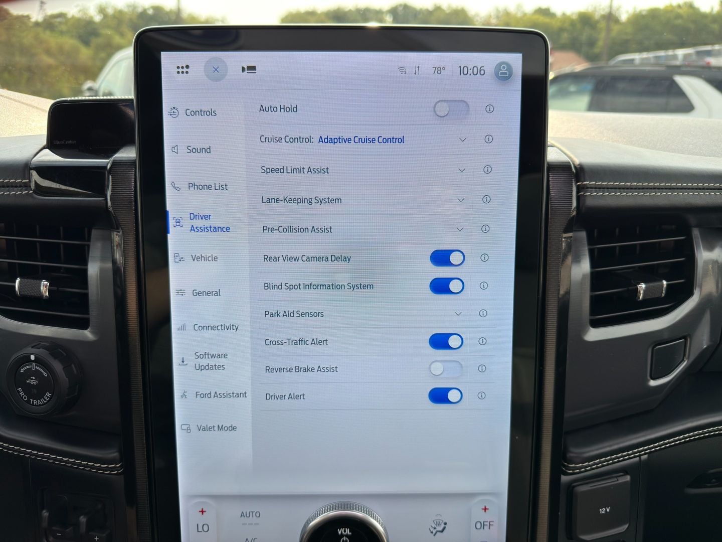 2023 Ford F-150 Lightning Platinum