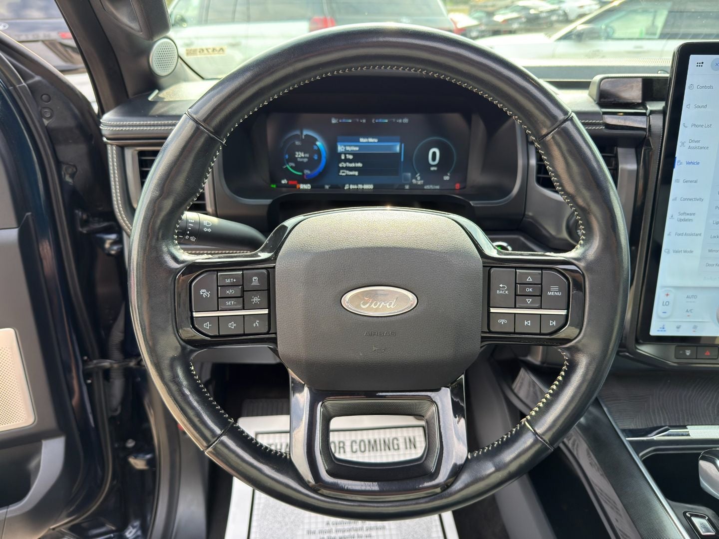 2023 Ford F-150 Lightning Platinum