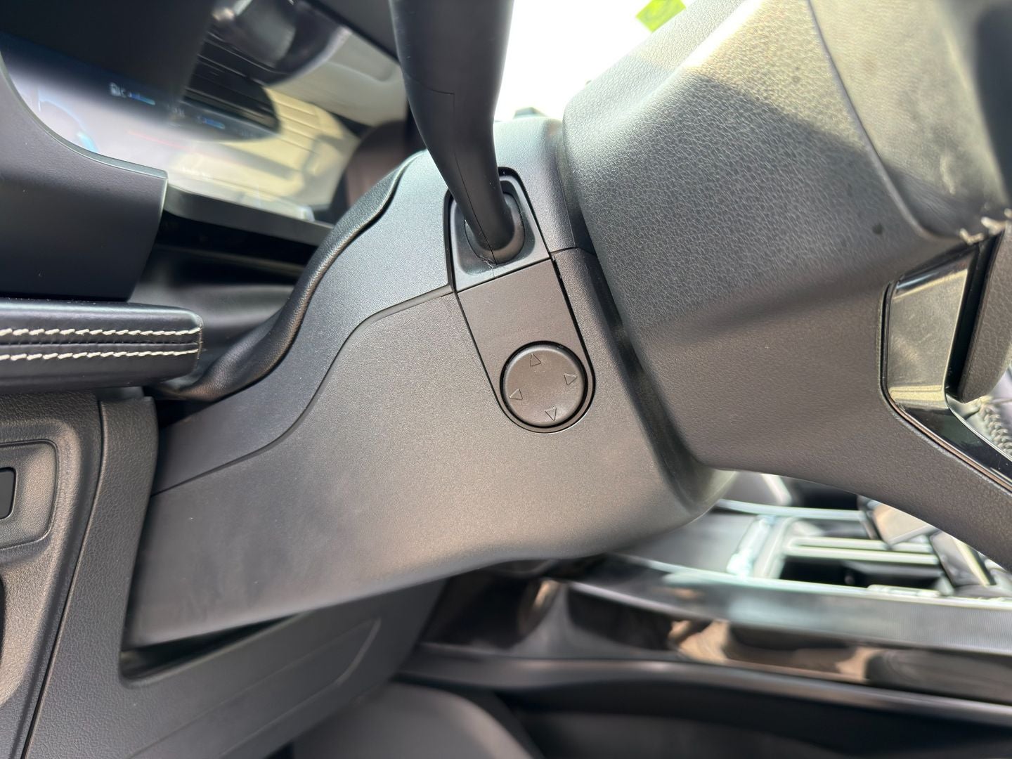 2023 Ford F-150 Lightning Platinum