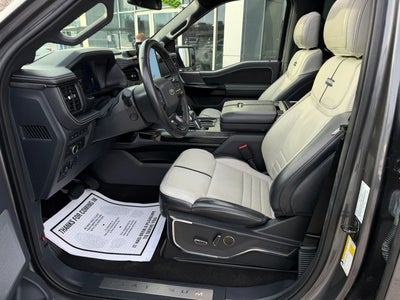 2022 Ford F-150 Lightning Platinum