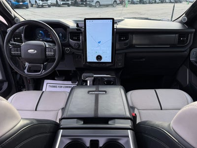 2022 Ford F-150 Lightning Platinum