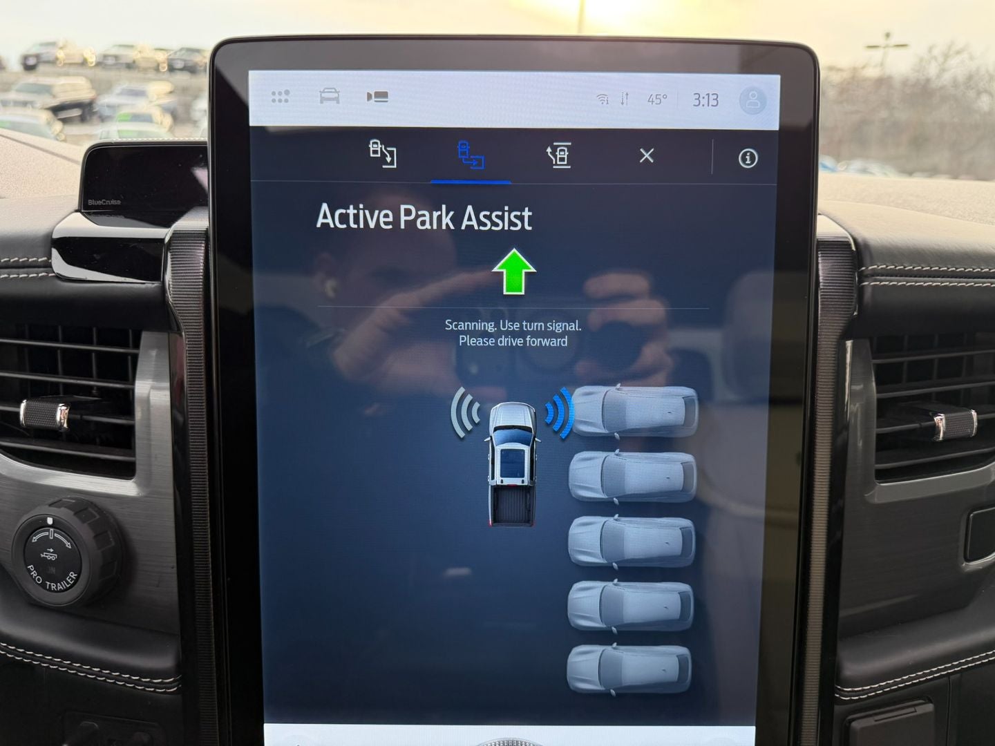 2022 Ford F-150 Lightning Platinum