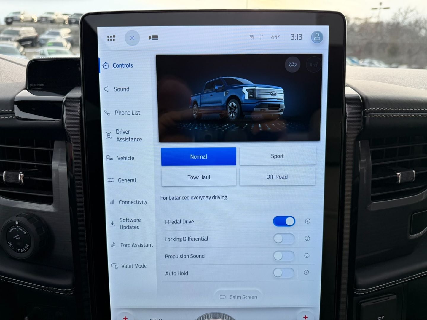 2022 Ford F-150 Lightning Platinum