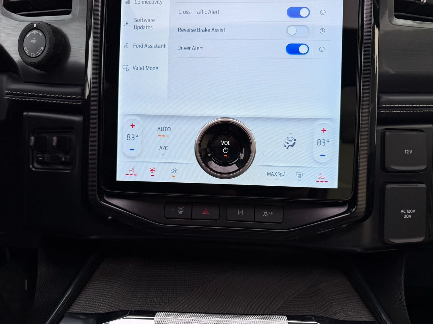 2022 Ford F-150 Lightning Platinum