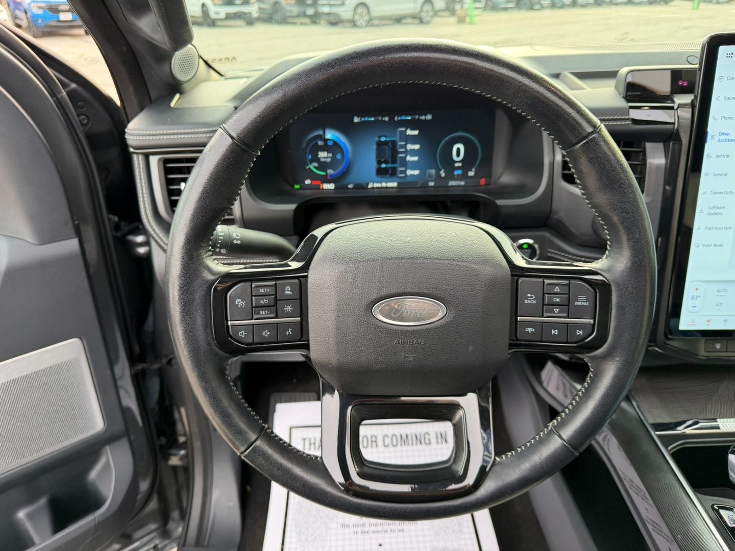 2022 Ford F-150 Lightning Platinum