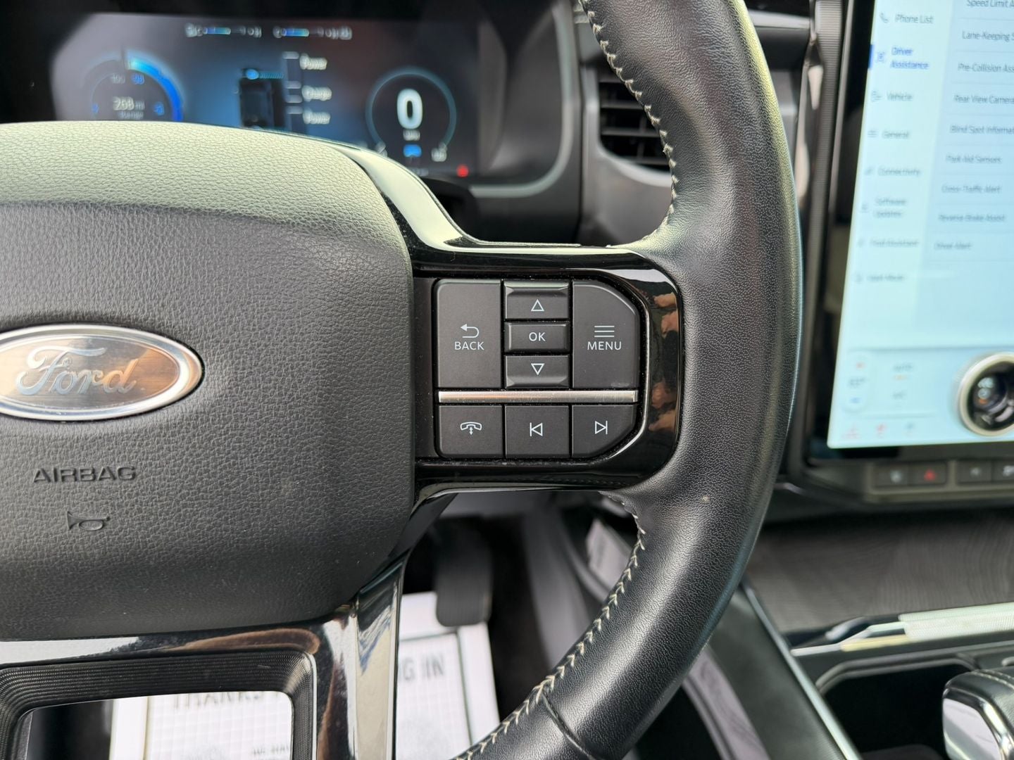 2022 Ford F-150 Lightning Platinum