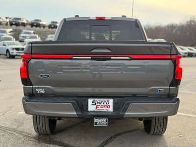 2022 Ford F-150 Lightning Platinum