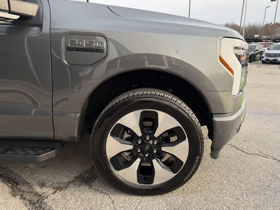 2022 Ford F-150 Lightning Platinum