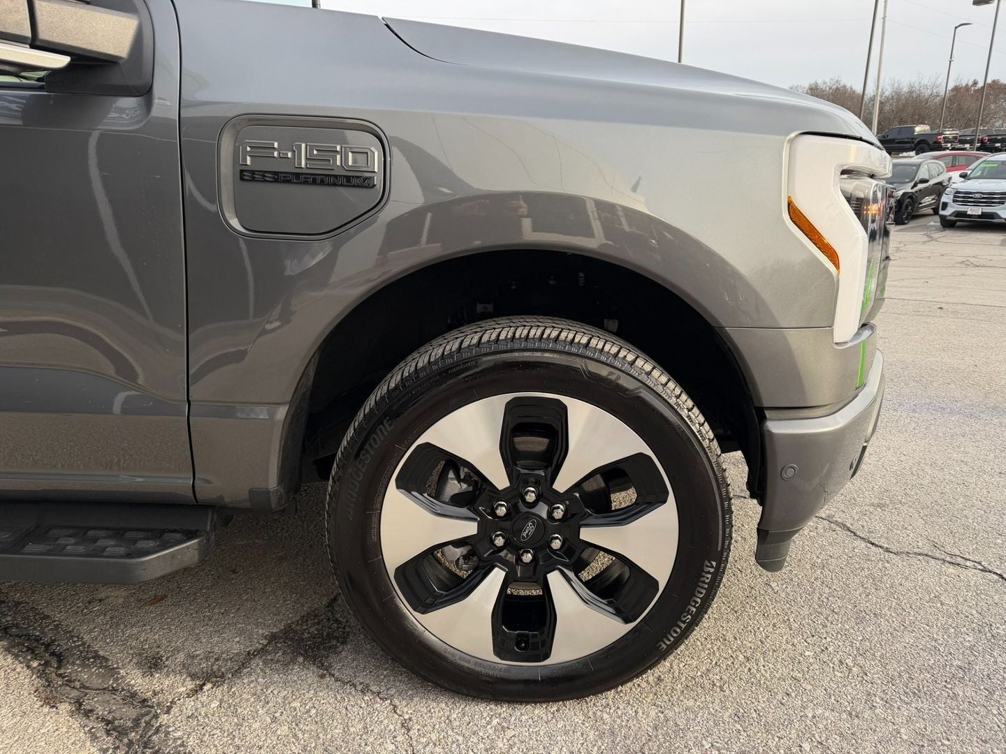 2022 Ford F-150 Lightning Platinum