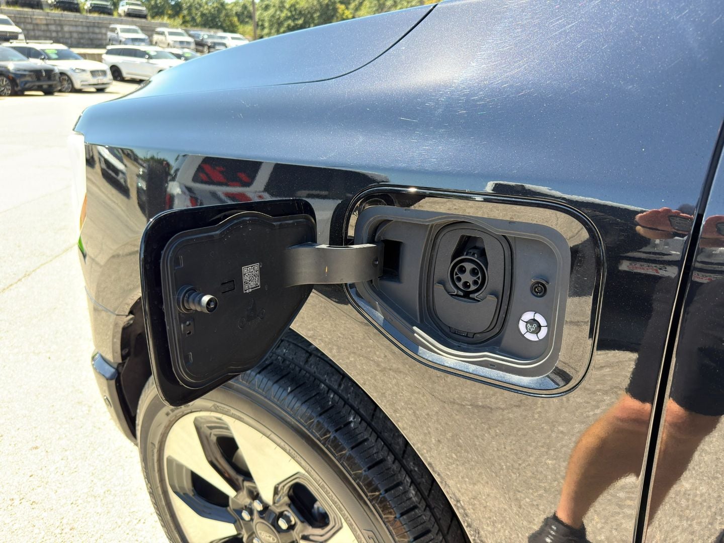 2023 Ford F-150 Lightning Platinum