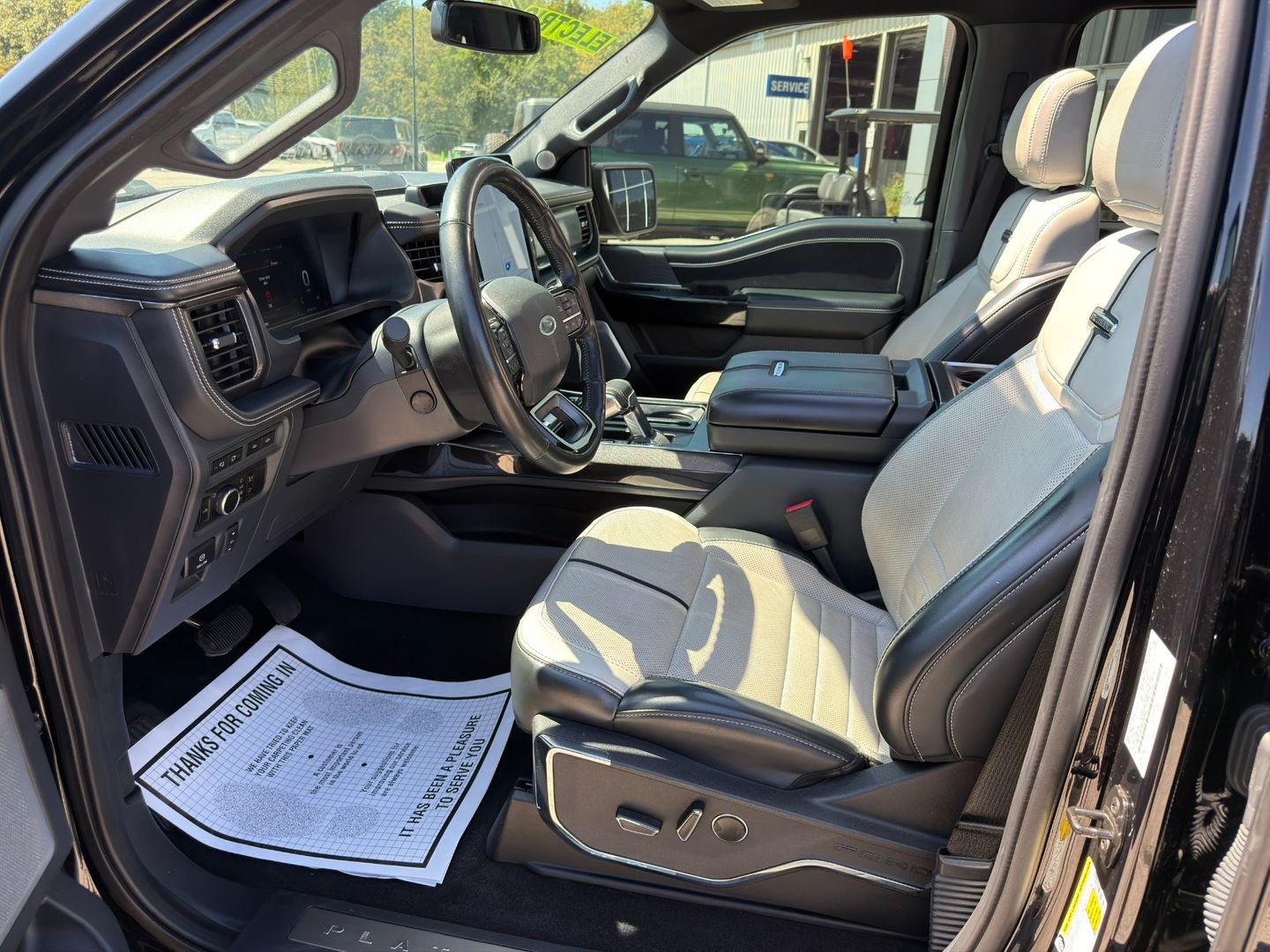 2023 Ford F-150 Lightning Platinum