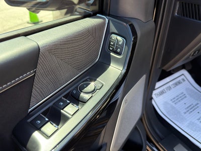 2023 Ford F-150 Lightning Platinum