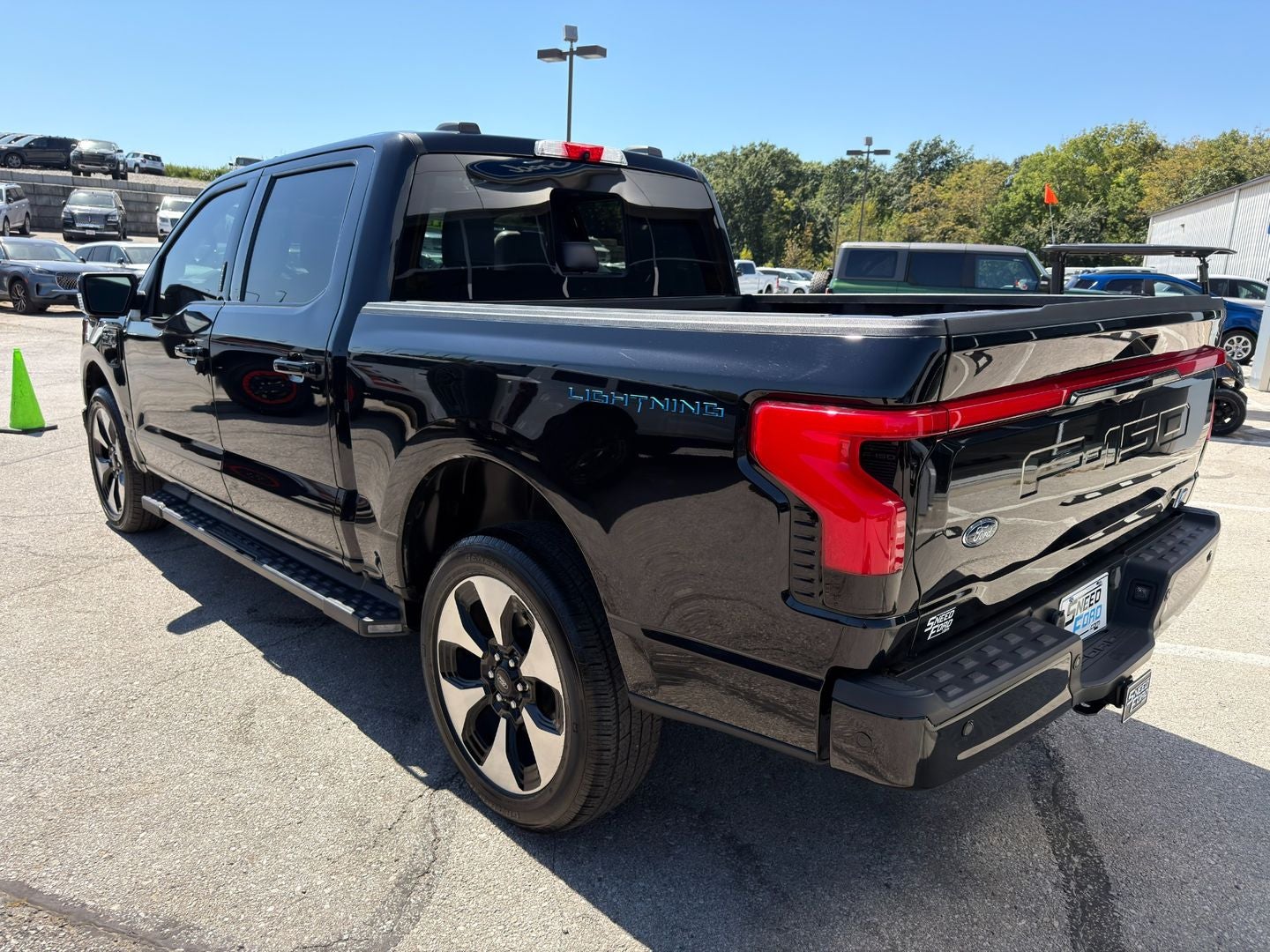 2023 Ford F-150 Lightning Platinum