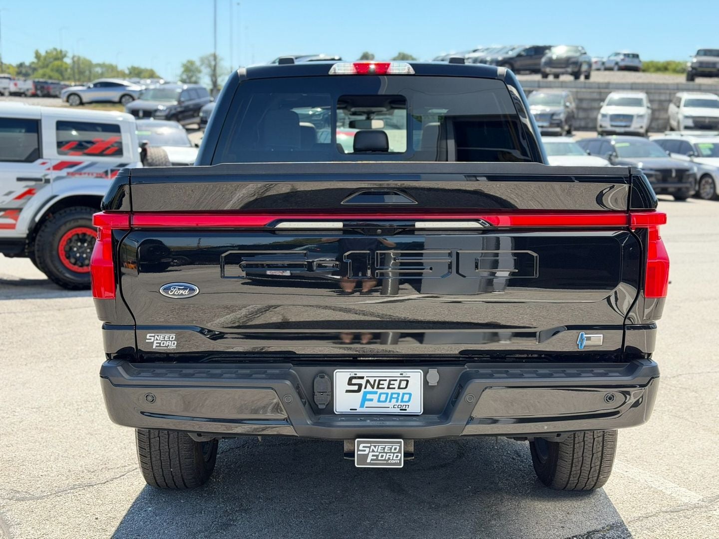 2023 Ford F-150 Lightning Platinum