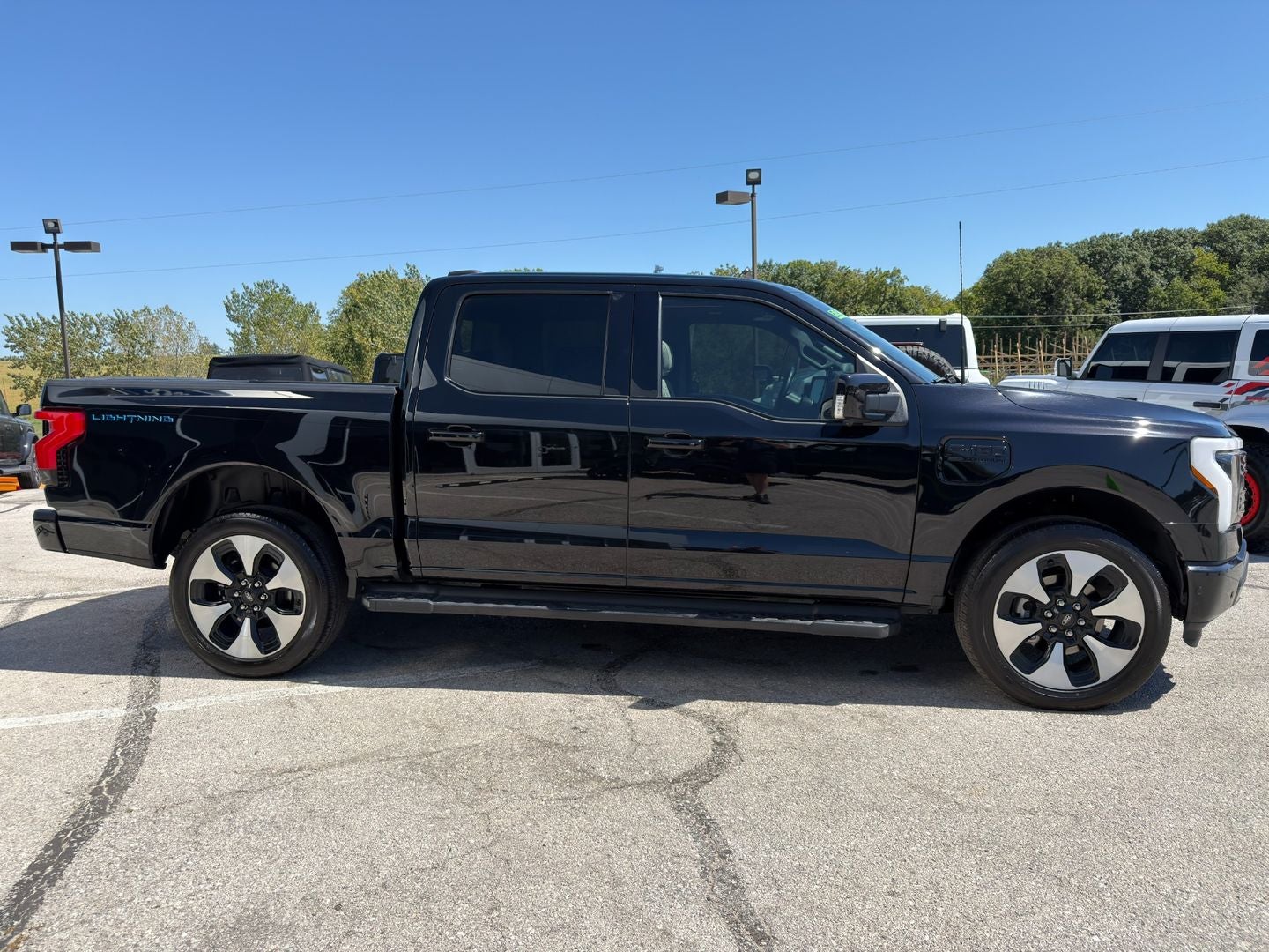 2023 Ford F-150 Lightning Platinum