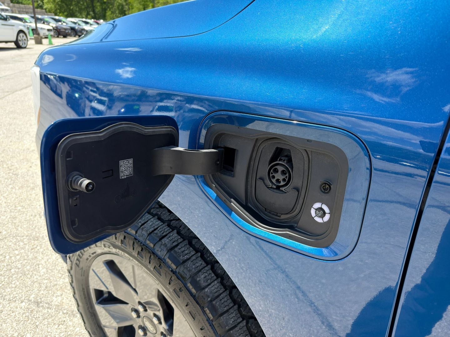 2022 Ford F-150 Lightning LARIAT