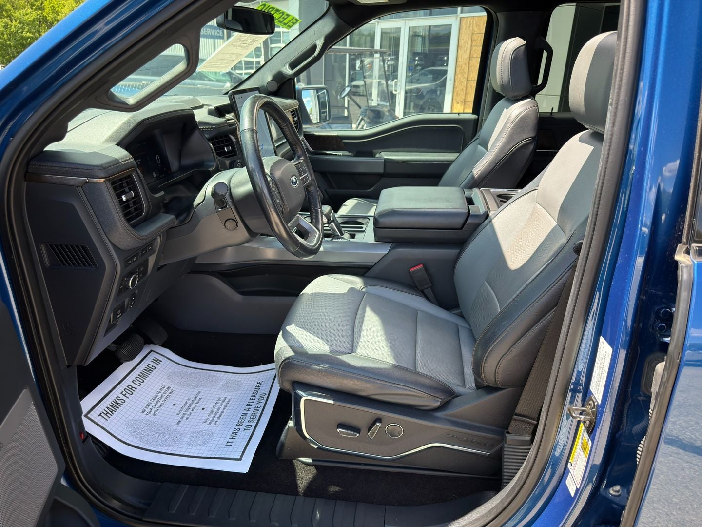 2022 Ford F-150 Lightning LARIAT