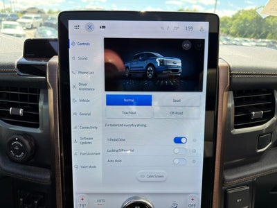 2022 Ford F-150 Lightning LARIAT