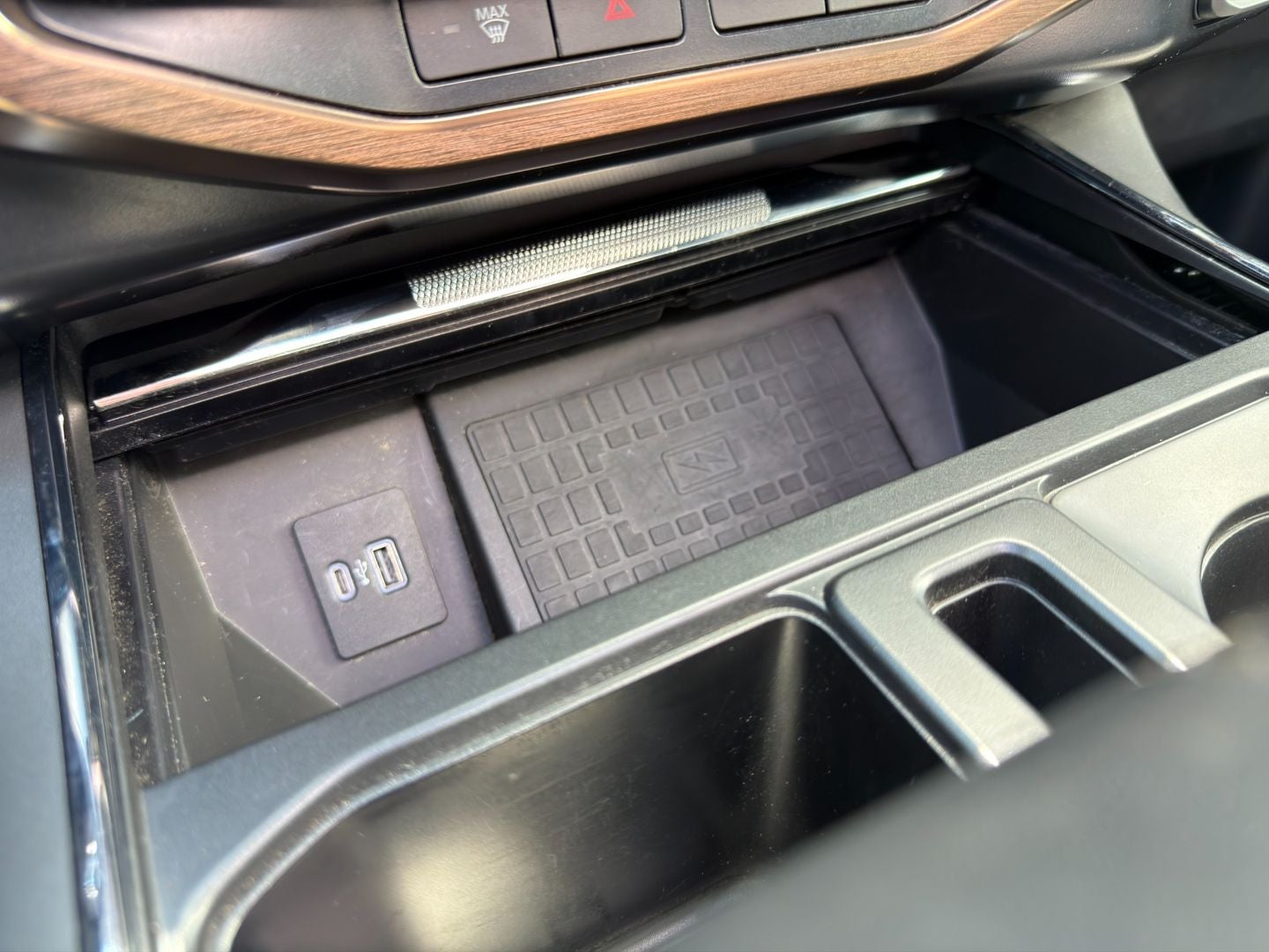2022 Ford F-150 Lightning LARIAT