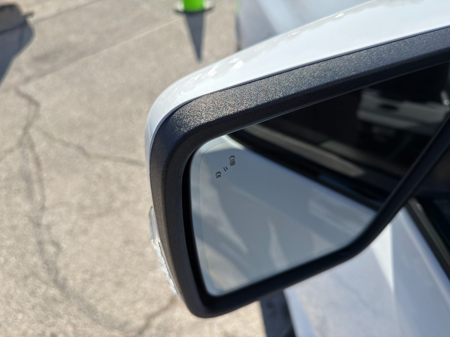 2022 Ford F-150 Lightning LARIAT