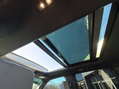 2022 Ford F-150 Lightning LARIAT