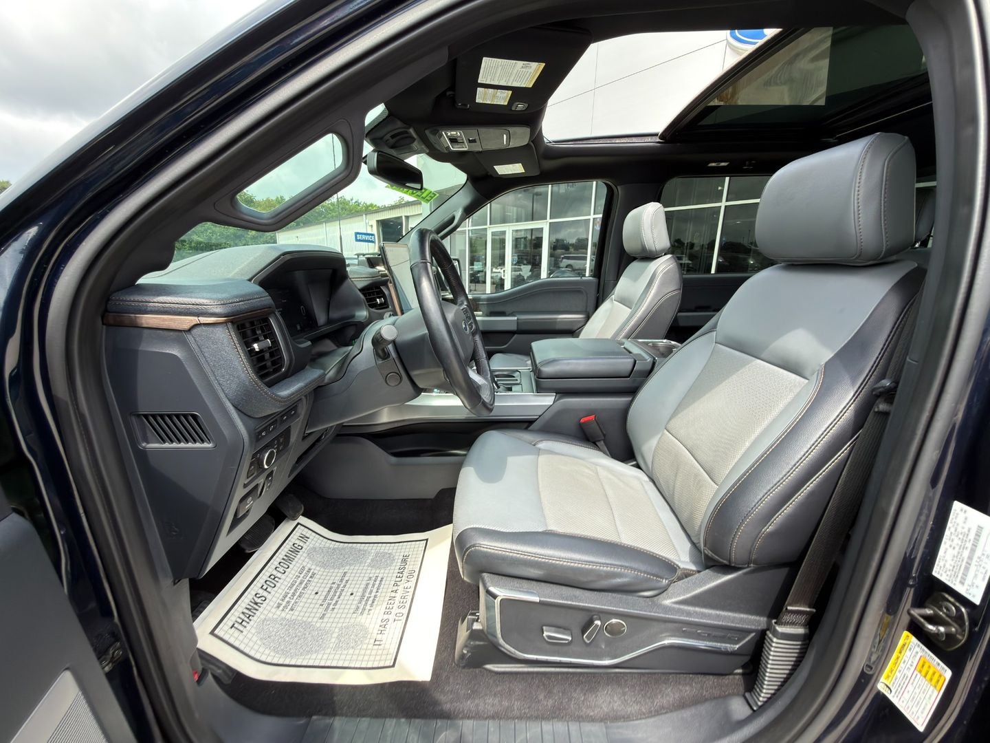 2022 Ford F-150 Lightning LARIAT