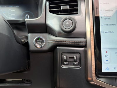 2022 Ford F-150 Lightning LARIAT