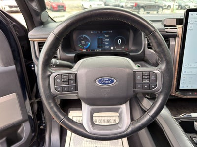 2022 Ford F-150 Lightning LARIAT