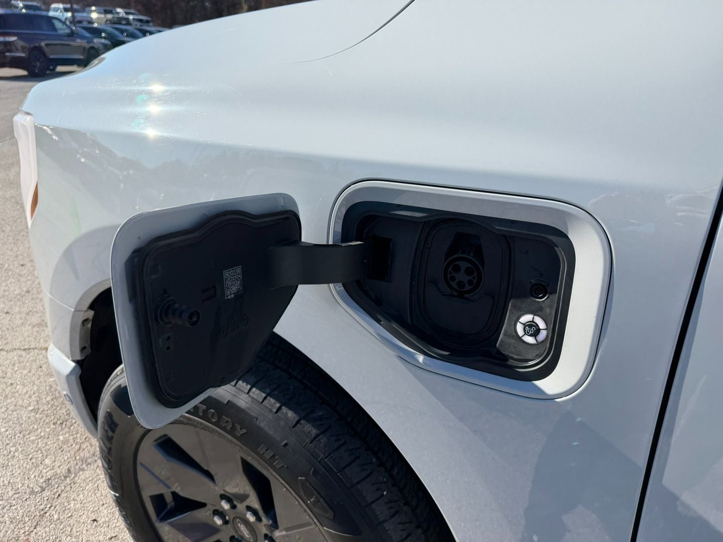 2023 Ford F-150 Lightning LARIAT