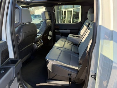 2023 Ford F-150 Lightning LARIAT