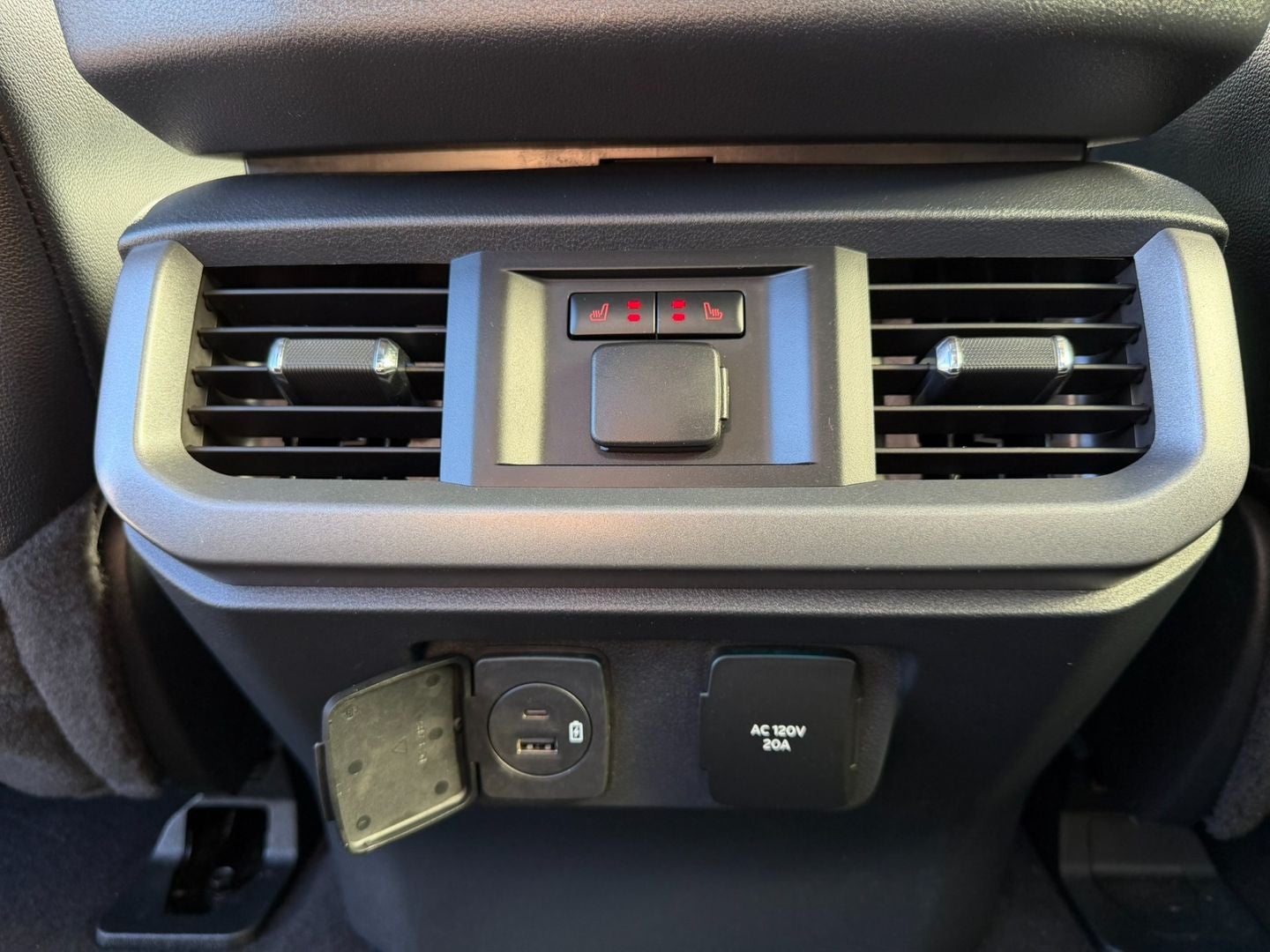 2023 Ford F-150 Lightning LARIAT