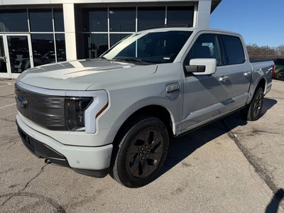 2023 Ford F-150 Lightning LARIAT