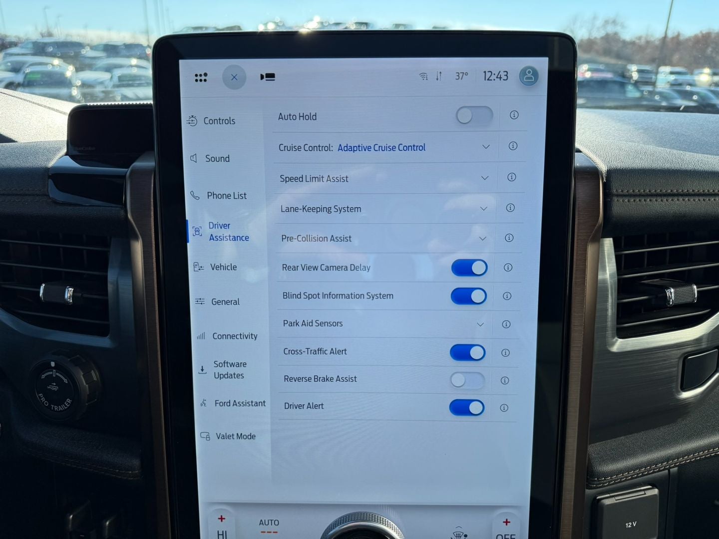 2023 Ford F-150 Lightning LARIAT