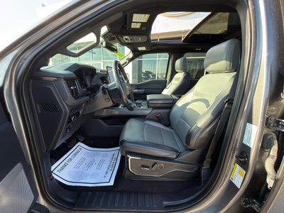 2023 Ford F-150 Lightning LARIAT