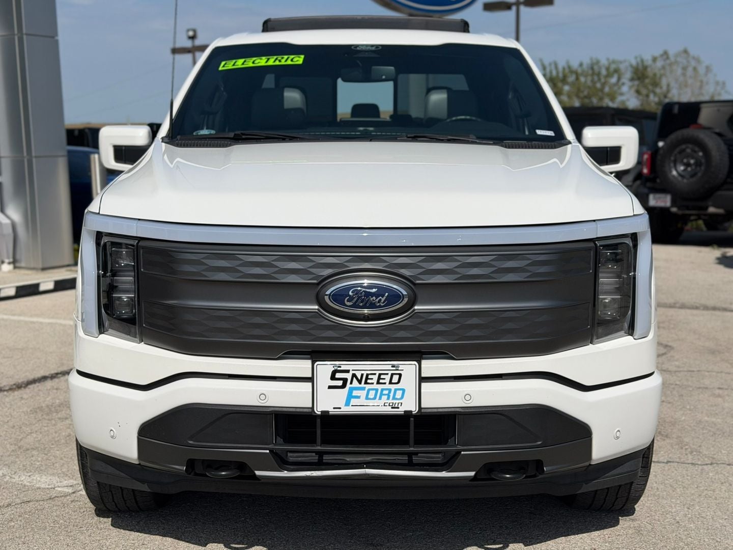 Used 2022 Ford F-150 Lightning Lariat with VIN 1FT6W1EV8NWG04063 for sale in Kansas City