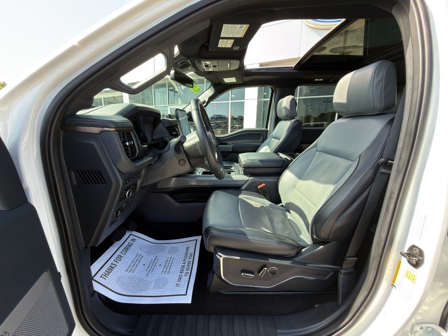 2022 Ford F-150 Lightning LARIAT