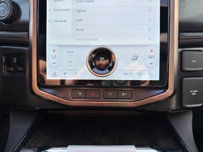 2022 Ford F-150 Lightning LARIAT