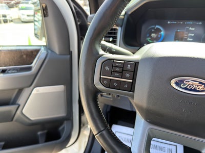 2022 Ford F-150 Lightning LARIAT