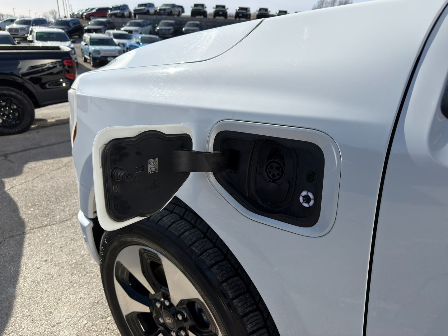 2022 Ford F-150 Lightning Platinum