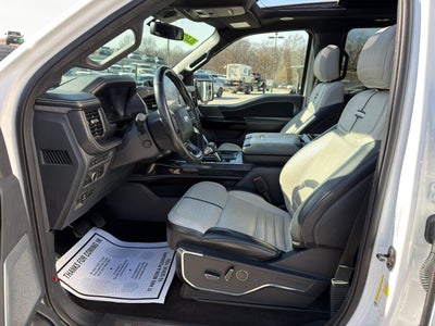 2022 Ford F-150 Lightning Platinum