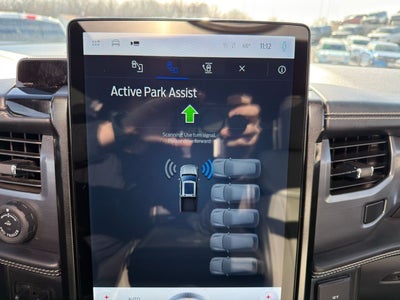 2022 Ford F-150 Lightning Platinum