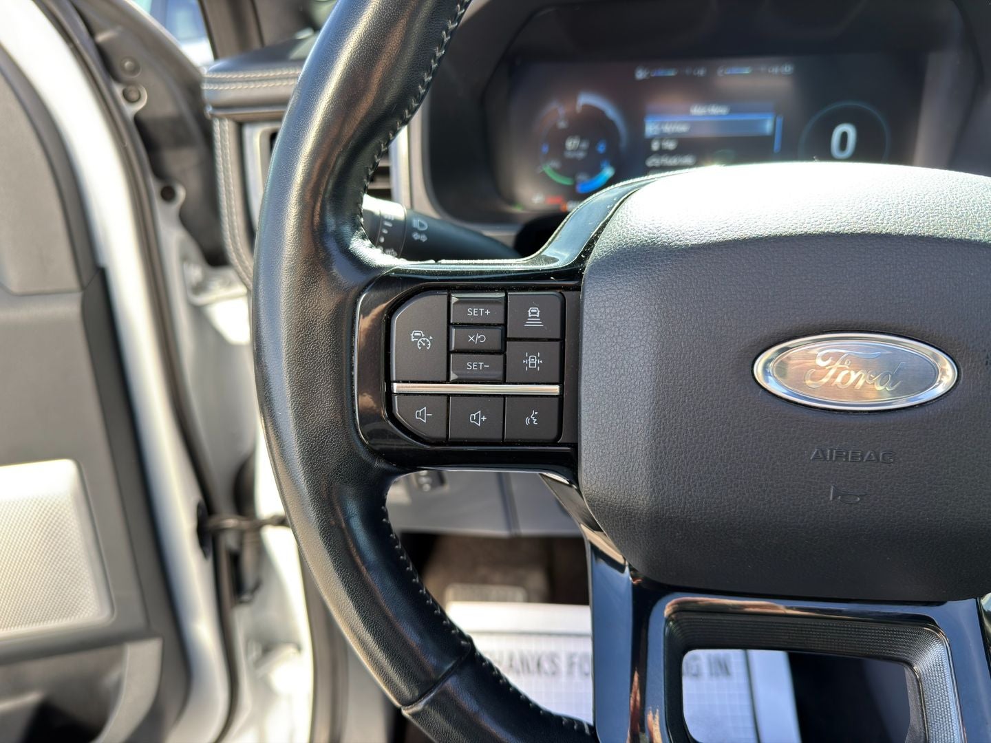 2022 Ford F-150 Lightning Platinum