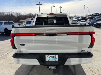 2022 Ford F-150 Lightning Platinum