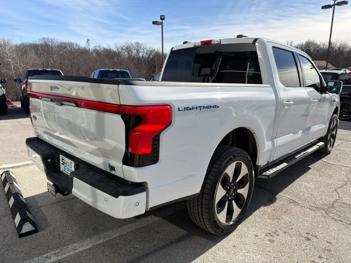 2022 Ford F-150 Lightning Platinum