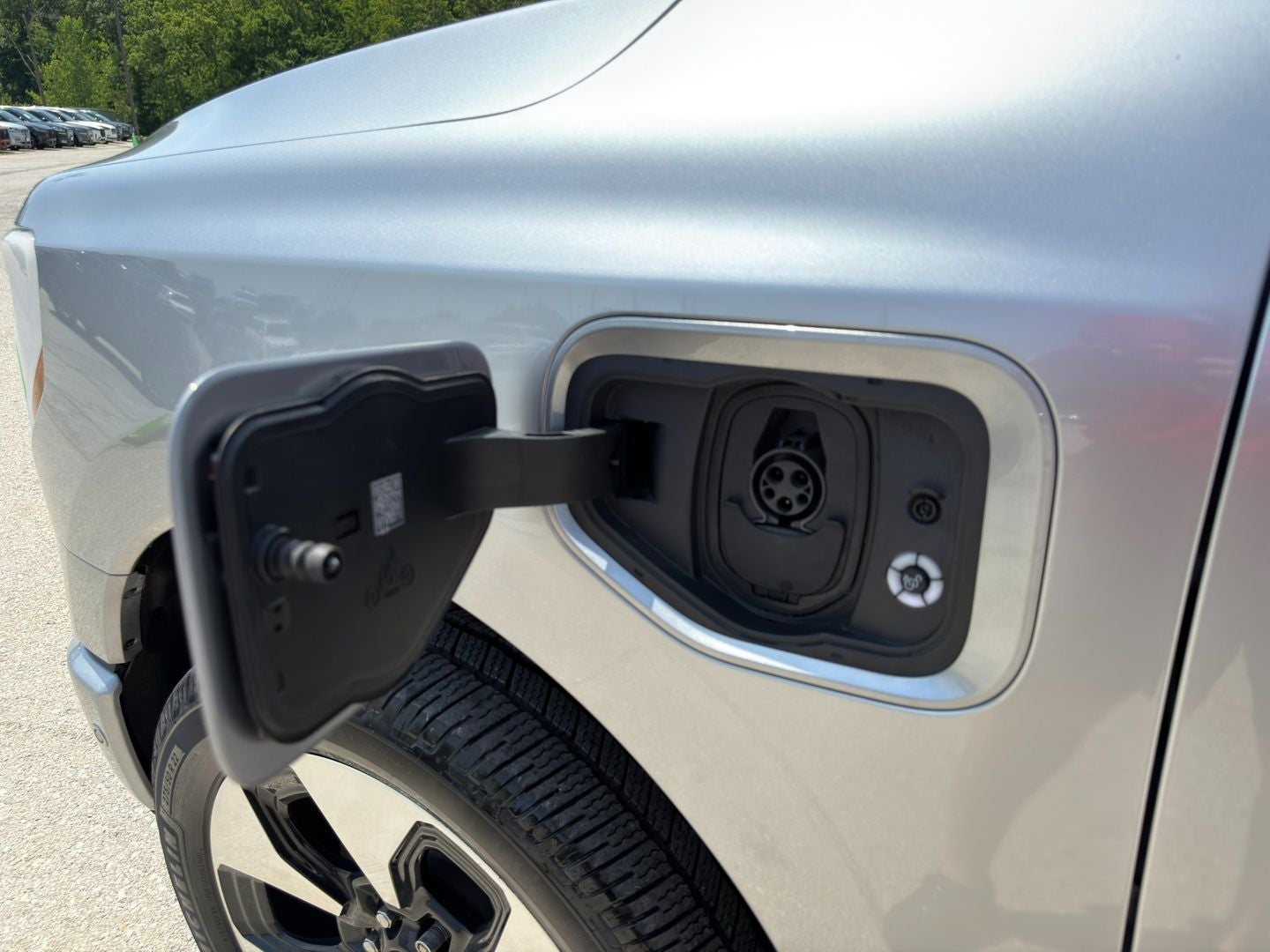 2022 Ford F-150 Lightning Platinum
