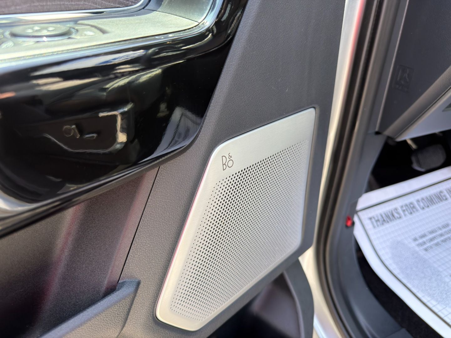 2022 Ford F-150 Lightning Platinum