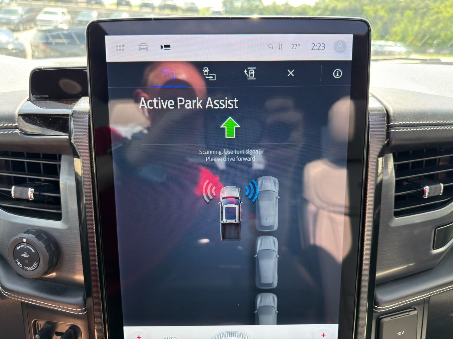 2022 Ford F-150 Lightning Platinum