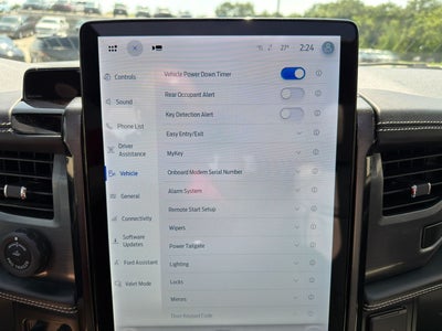 2022 Ford F-150 Lightning Platinum