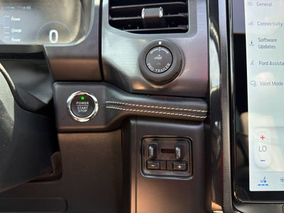 2022 Ford F-150 Lightning Platinum